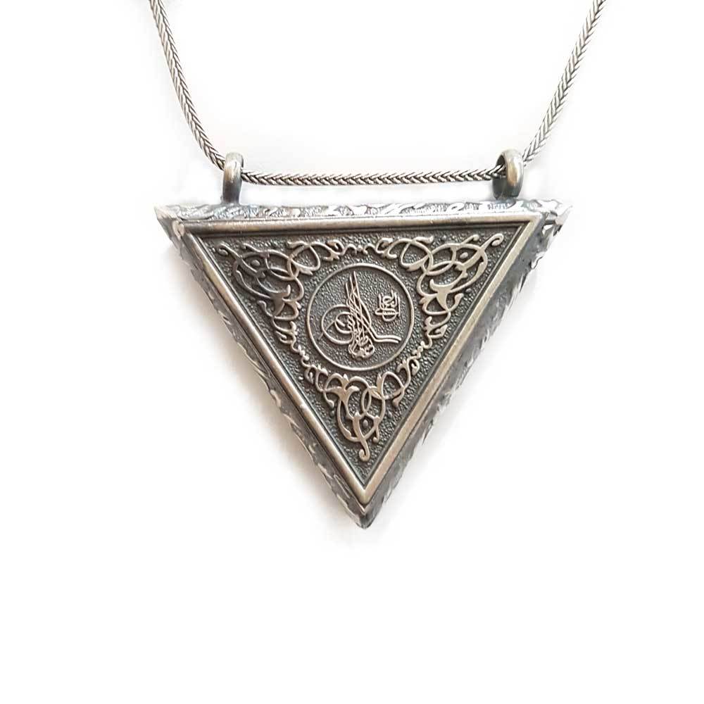 925-ayar-gumus-tugrali-ucgen-muska-kabi-1547