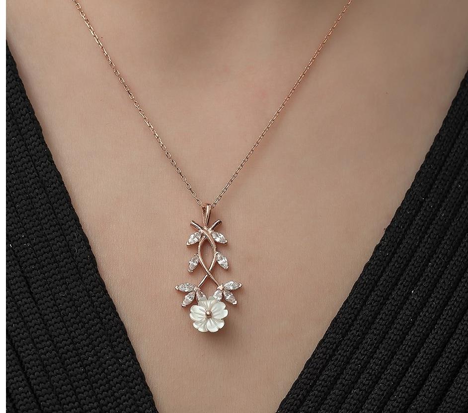 baget-tasli-manolya-cicegi-gumus-kolye-rose-5166
