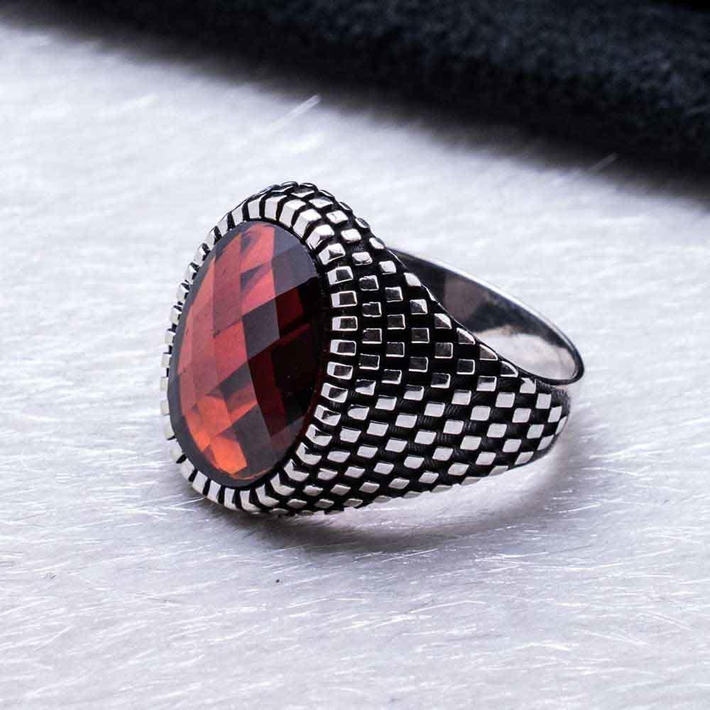 harika-tasarim-kirmizi-zirkon-oval-tasli-gumus-yuzuk-8023