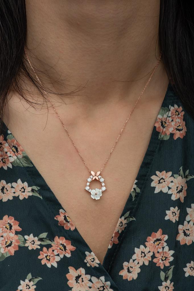 manolya-cicegi-kelebek-detayli-925-ayar-gumus-kolye-rose-5176
