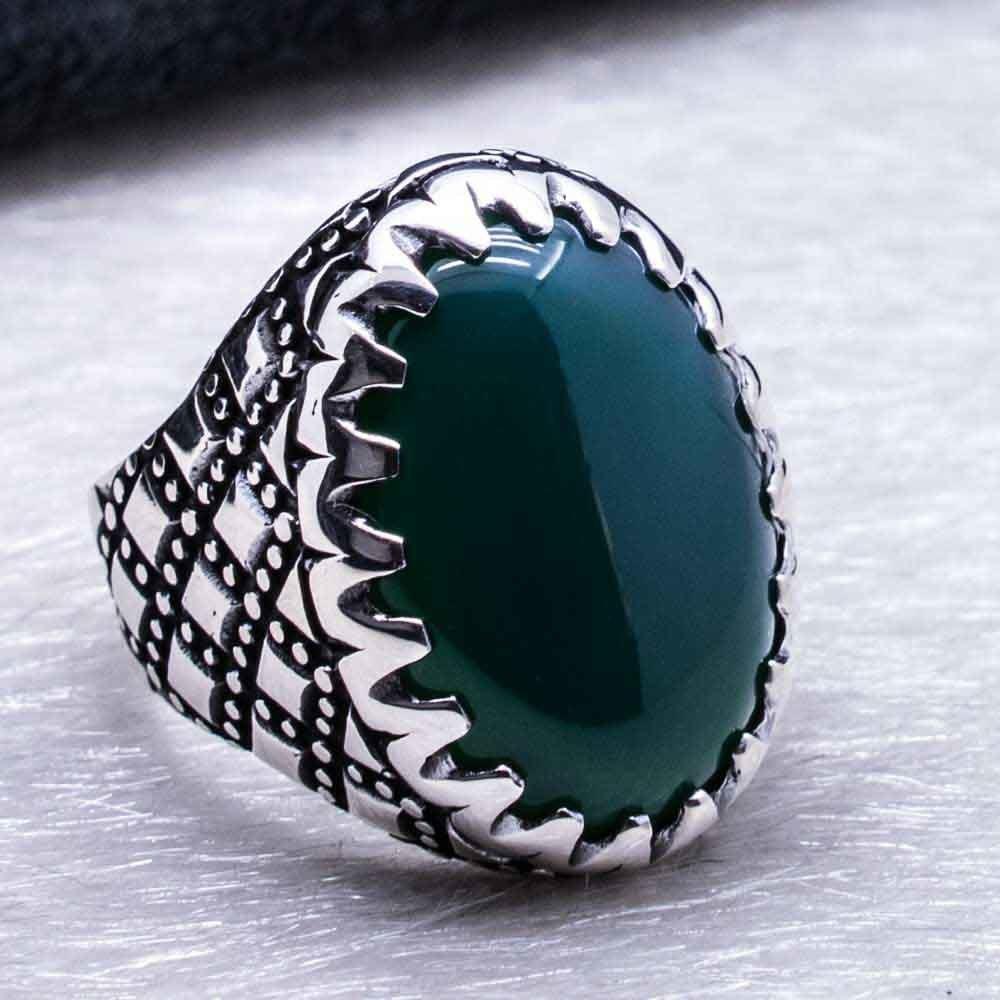 oval-yesil-akik-tasli-kare-gumus-yuzuk-7724