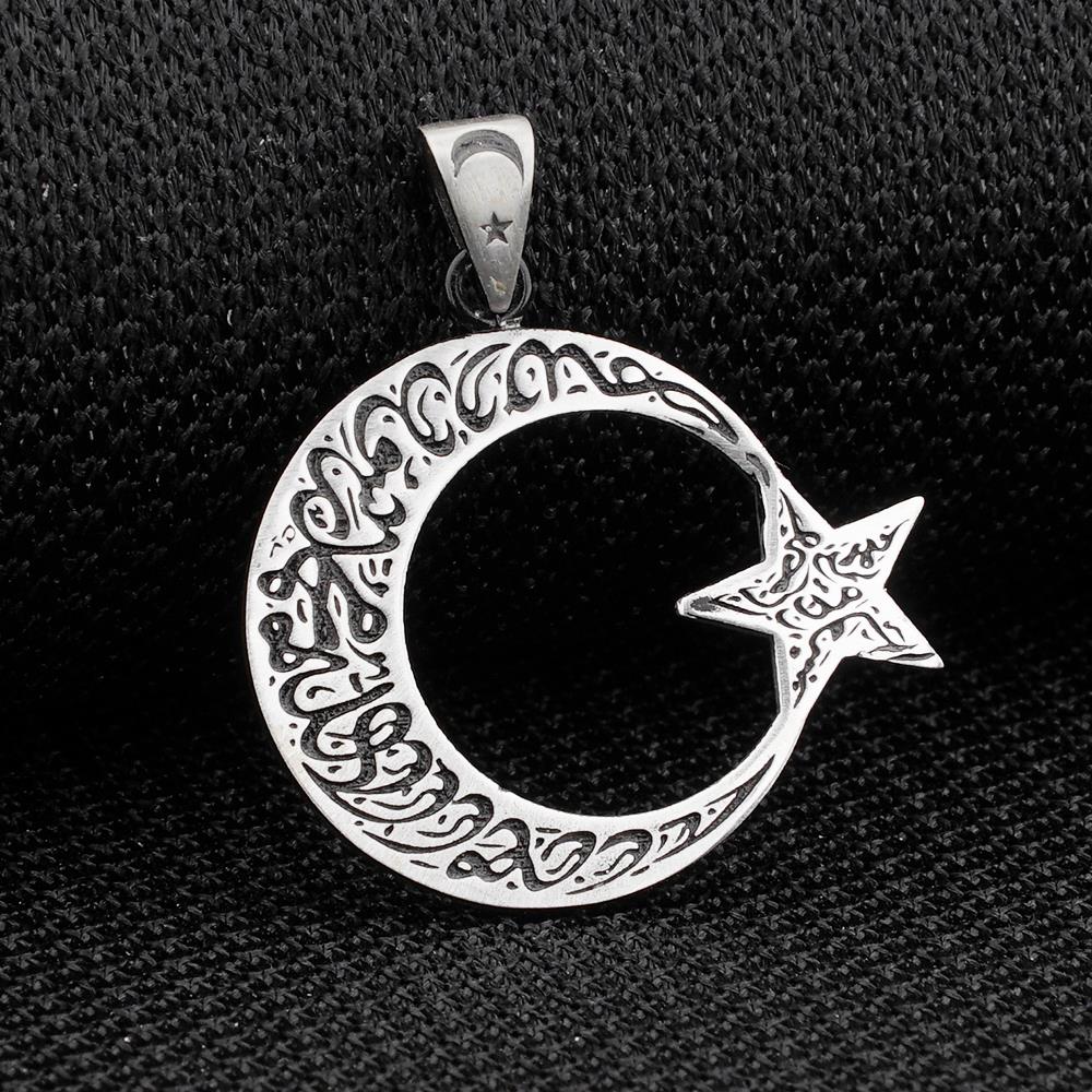 cift-ejderha-tasarimli-hancer-detayli-yesil-zirkon-tasli-925-ayar-gumus-kolye-8449